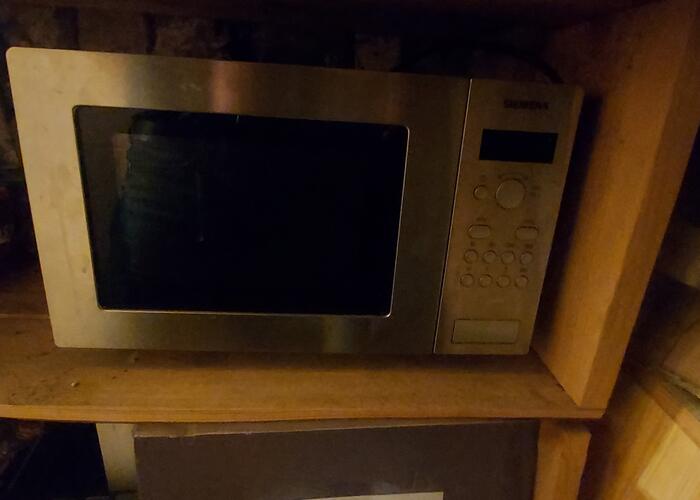 Grajewo ogłoszenia: Witam sprzedam mikrofale srebrna  Simens
