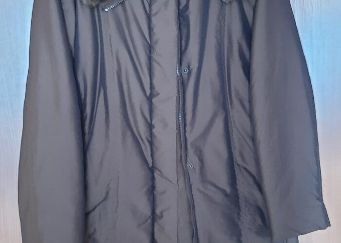 Grajewo ogłoszenia: Sprzedam dwie kurtki: czarna, nowa-rozmiar L i brązowa-rozmiar 42....