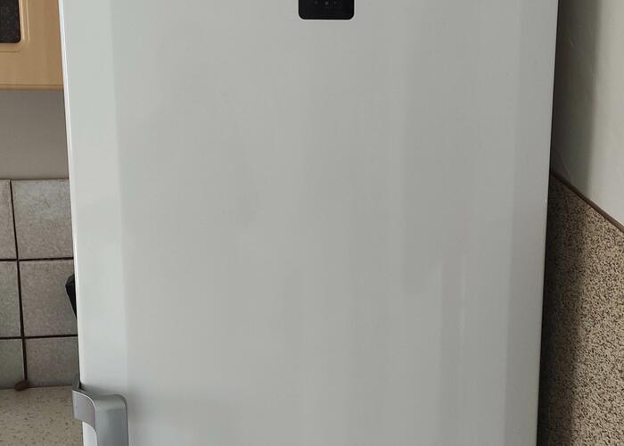 Grajewo ogłoszenia: Sprzedam lodówkę Beko no Frost (bezszronowa) ,wys.180cm,bardzo...